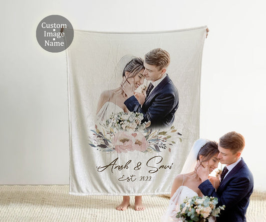 Mr & Mrs Custom Design personalize blanket, Minky or Sherpa custom blanket, Wedding Gift  blanket,  Bridesmaid Gift